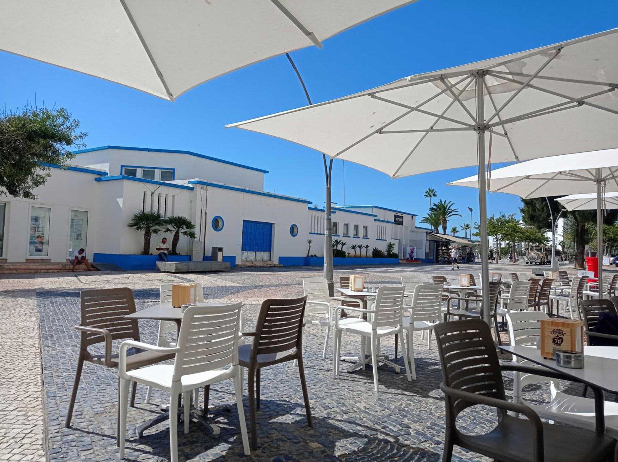Casino Blu: 50M To Beach, In Town Center Armação de Pêra Eksteriør bilde
